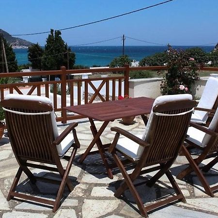 Pleoussa Studio And Apartments Skopelos Town Ngoại thất bức ảnh