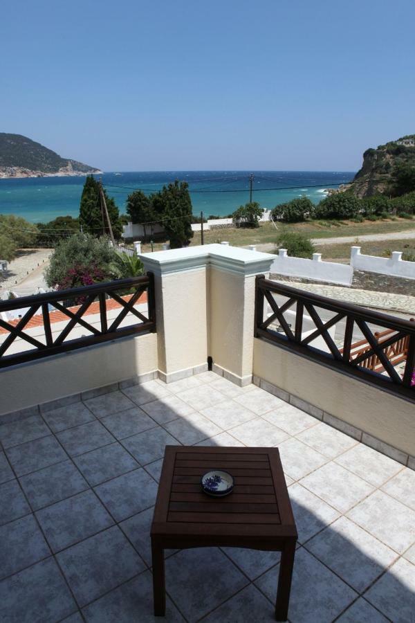 Pleoussa Studio And Apartments Skopelos Town Ngoại thất bức ảnh